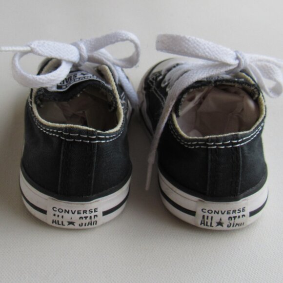 Converse Kids Chuck Taylor All Star OX Low Top Black/White Sneakers Size 6 - Picture 3 of 9